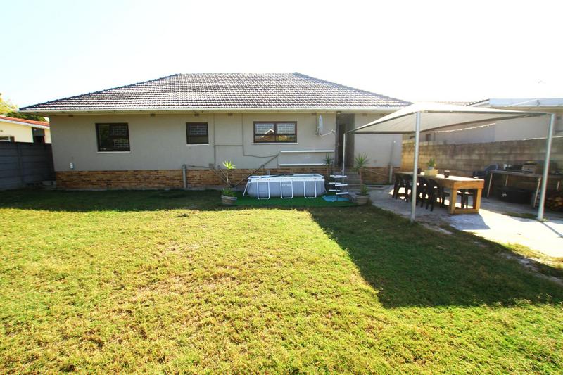 3 Bedroom Property for Sale in Shirley Park Western Cape